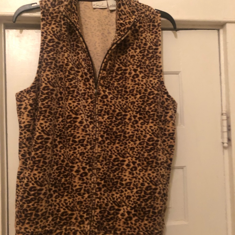 Leopard vest by requirement